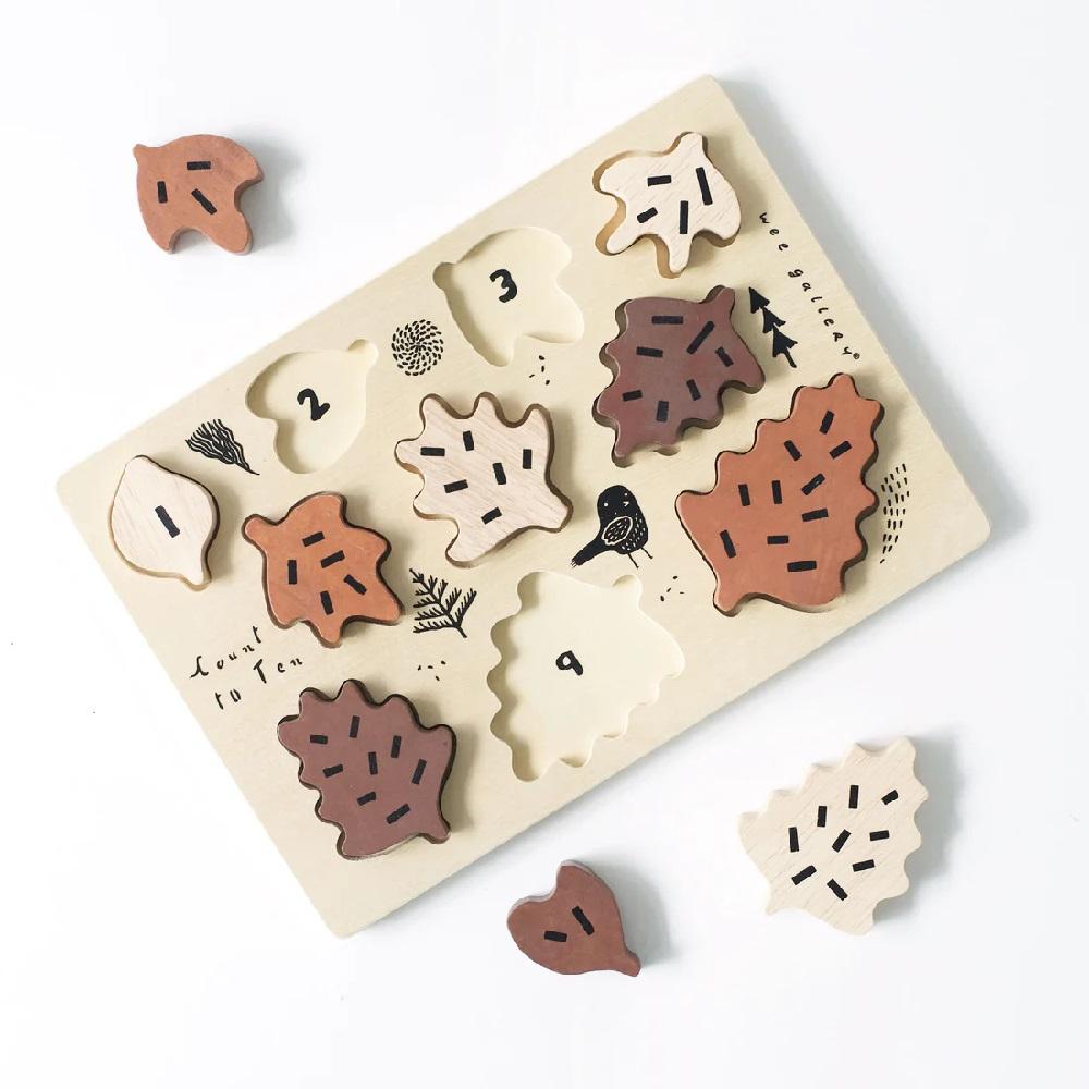 Montessori Wee Gallery Wooden Tray Puzzle Count to Ten Leaves