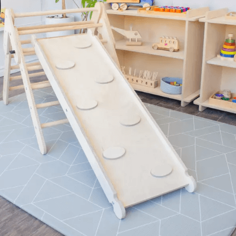 Montessori The Montessori Room Pikler Triangle Medium No Ramp