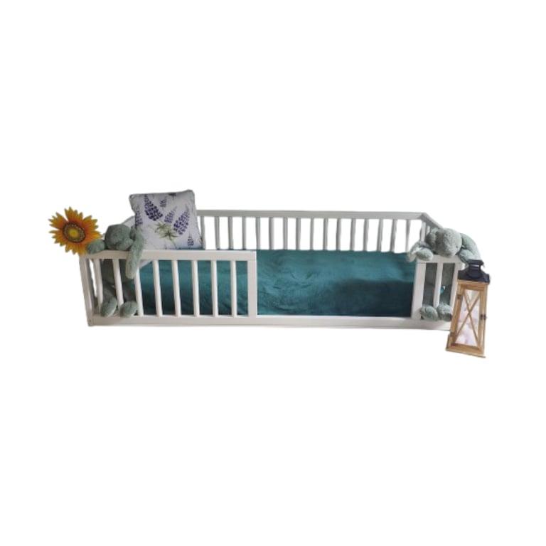 Montessori Kids Universe Floor Bed With Round Rails Queen White No Door