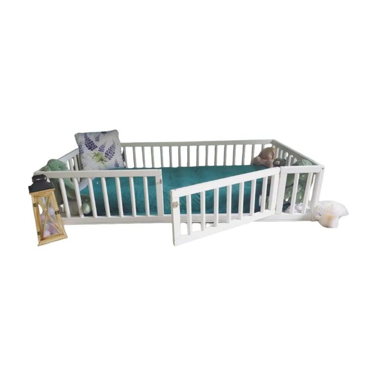 Montessori Kids Universe Floor Bed With Round Rails Full White With Door